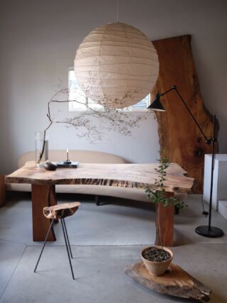 TORINOKI FURNITURE｜一枚板テーブル、無垢板テーブル、オーダーメイド